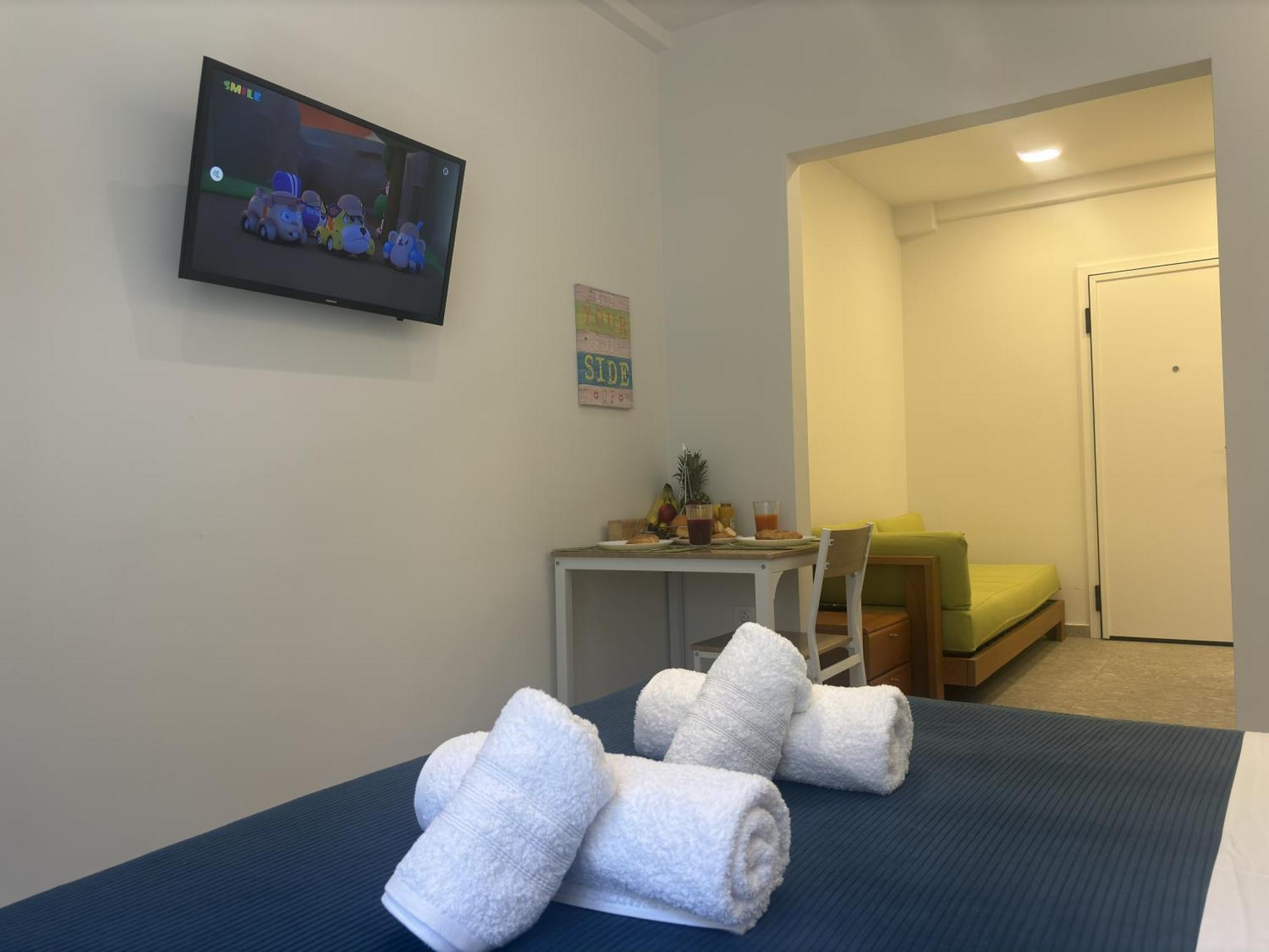 Cozy Apartment At Panormou Metro, Athens City Center Exterior photo